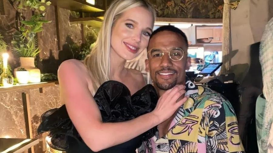 A atriz Helen Flanagan e o ex-noivo, Scott Sinclair  - Reprodução/Instagram