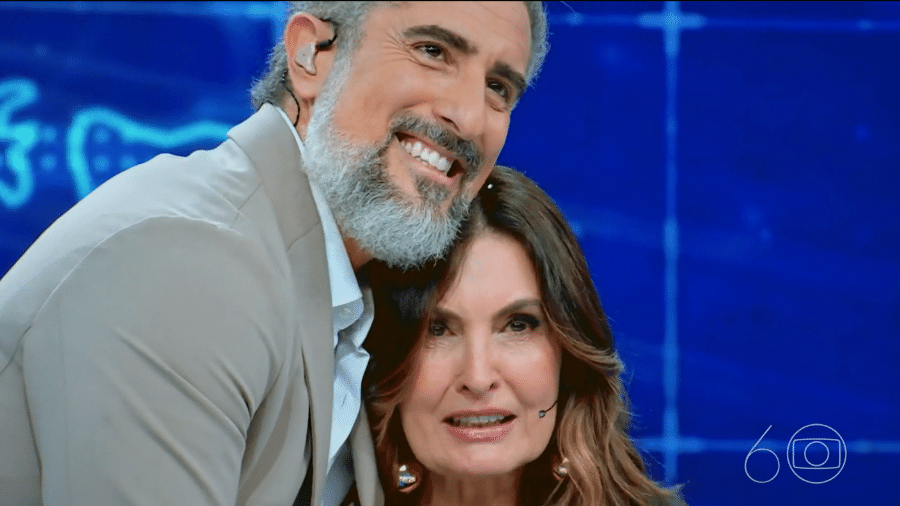 Fátima Bernardes chora ao ser surpreendida no programa Caldeirão com Mion Fátima Bernardes chora ao ser surpreendida no programa Caldeirão com Mion