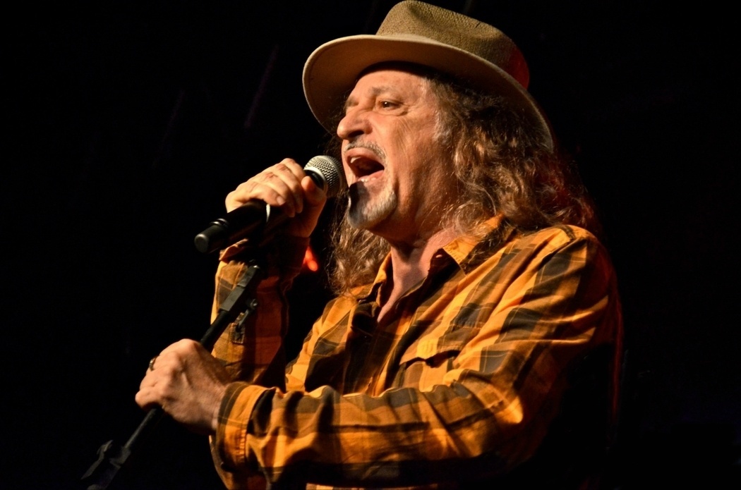 Alceu Valença apresenta show "Estação da Luz" no domingo (1º), às 16h - Divulgação