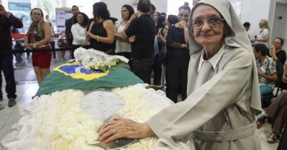 Resultado de imagem para belchior de óculos