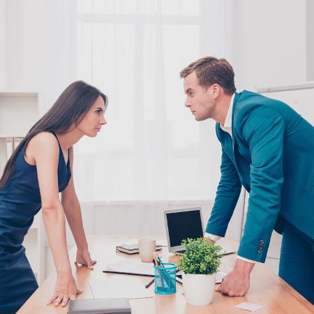 casal briga trabalho - Getty Images - Getty Images