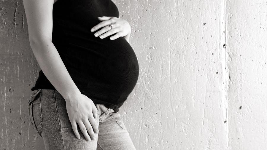 Questões de gênero influenciam a maneira que vivenciamos a vida sexual, inclusive a prevenção da gravidez precoce - Getty Images