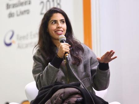 Bela Gil participou de debate na Bienal Internacional do Livro, em São Paulo - Iwi Onodera/UOL