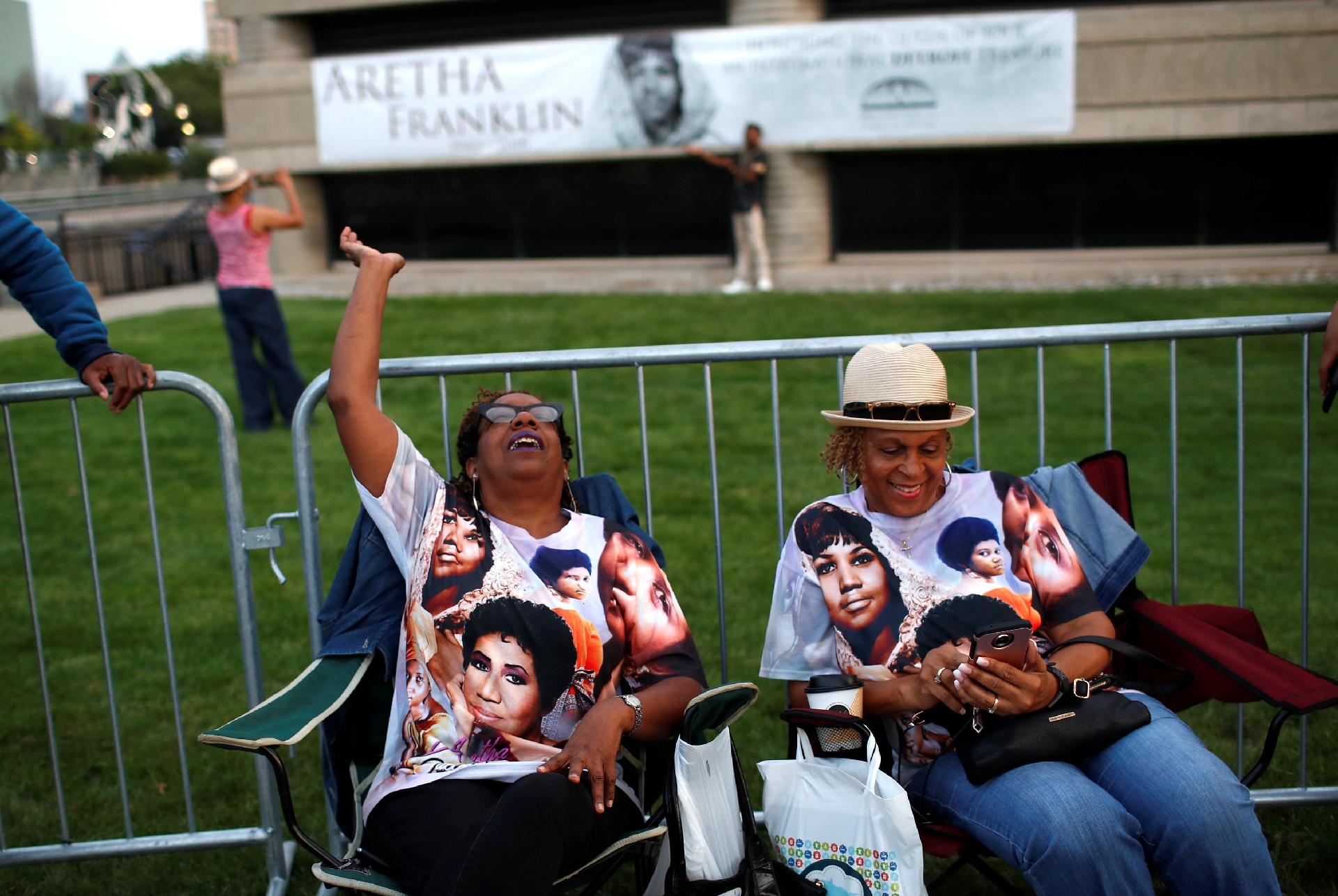 Fãs aguardam para se despedir em memorial de Aretha Franklin - REUTERS/Mike Segar 