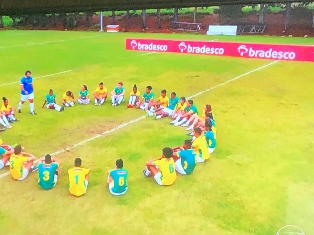 A TV Globo liberou a departamento de esporte da emissora a fazer propaganda. Segundo apurou Ricardo Feltrin, colunista do UOL, mesmo com a liberação os profissionais não poderão fazer comerciais para o que bem entenderem  - Reprodução/Globo