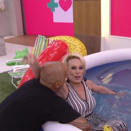Ana Maria é jogada de roupa e tudo em piscina inflável no "Mais Você" - Reprodução/Globo - Reprodução/Globo