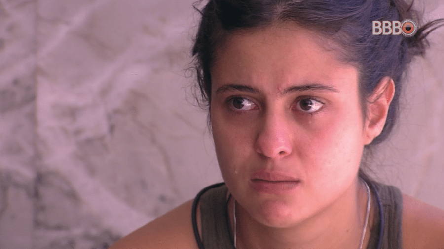 Hana chora em conversa com Rodrigo - Reprodução/GloboPlay