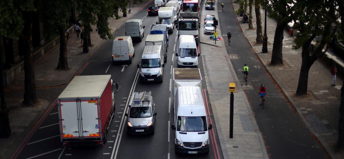 Congestionamento em Londres - Hannah McKay/Reuters