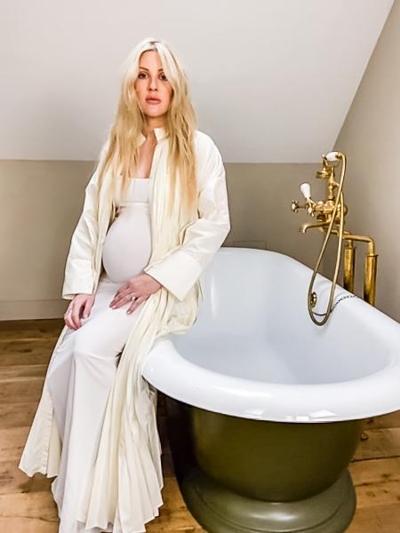 Ellie Goulding revela gravidez para a Vogue - Reprodução