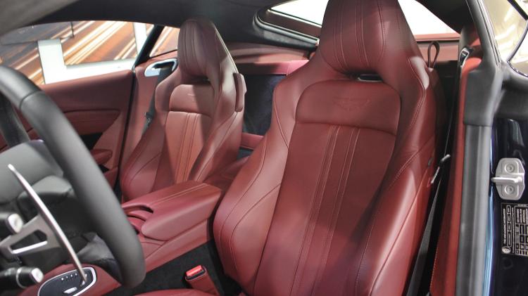 Aston Martin Vantage interior - Edison Carvalho/Divulgação/Aston Martin São Paulo - Edison Carvalho/Divulgação/Aston Martin São Paulo
