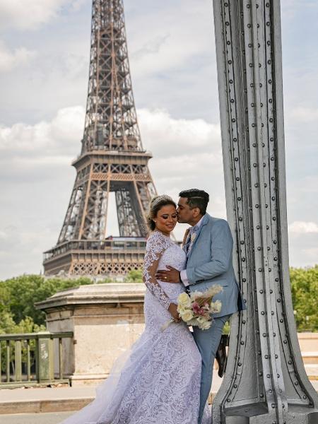 Vivianne Miranda e Samuel Damaceno preferiram se casar a sós. Uma festa grande perdeu o sentido para eles na pandemia - Acervo pessoal 