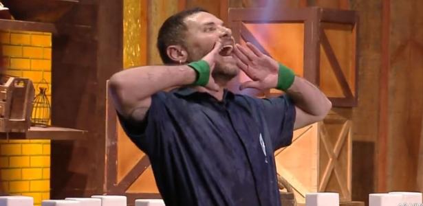 Alex derrota Tiago e Rosi na prova do fazendeiro