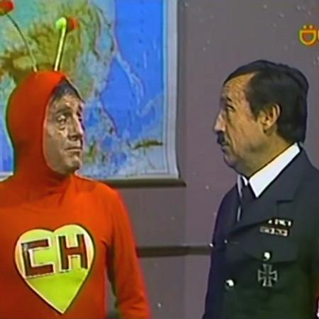 Chapolin Colorado e Adolf Hitler frente a frente no episódio "El Encuentro del Siglo" (1980) - Reprodução - Reprodução