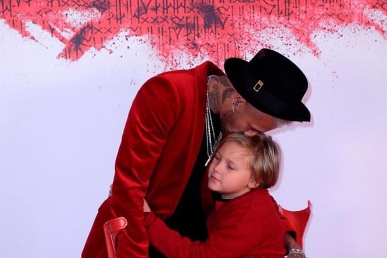 Começou às 21h de Paris desta segunda-feira (4) -18h, no horário de Brasília- e só deve acabar na manhã de terça-feira (5) a comemoração pelos 27 anos de Neymar - Reprodução/Instagram