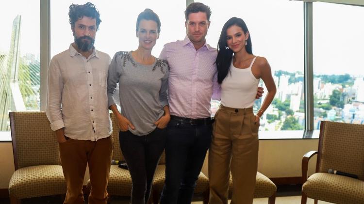 "Vou Nadar Até Você" - Patrícia Devoraes/Brazil News - Patrícia Devoraes/Brazil News