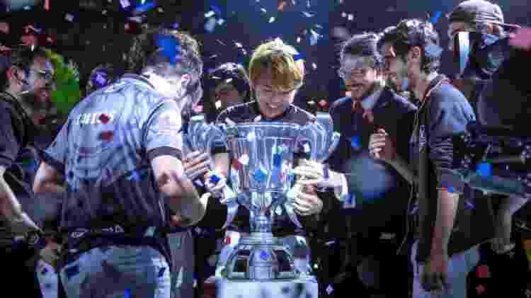INTZ na final de 2016 do CBLoL no Ginásio do Ibirapuera - Reprodução/Riot Games