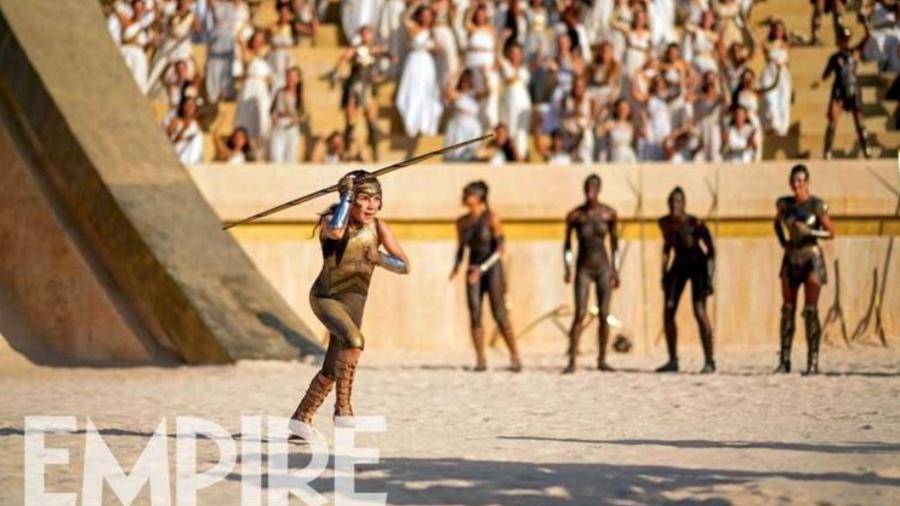 Mulher-Maravilha em cena "olímpica" em seu próximo filme - Reprodução/Empire