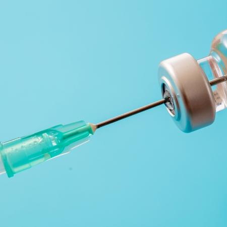 Autoridades esperam que a vacinação contra o coronavírus comece na Alemanha "nos primeiros dias" de 2021 - iStock