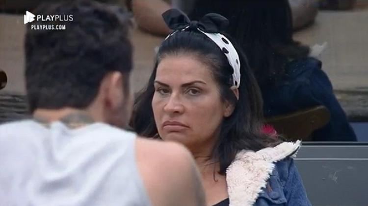 A Fazenda 2021: Solange pede para Rico ficar quieto para não prejudicar Aline - Reprodução/Playplus - Reprodução/Playplus