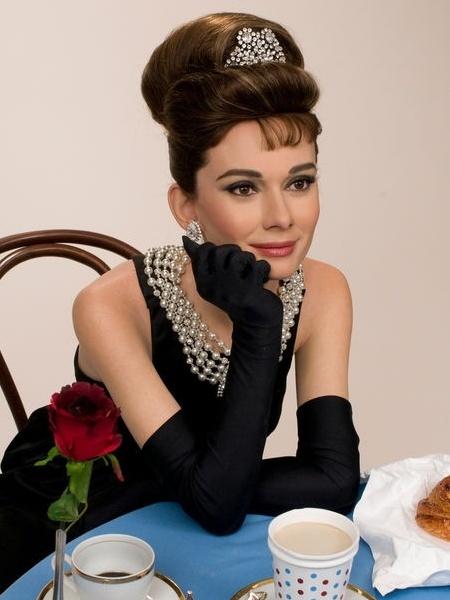 Audrey Hepburn no museu de cera Madame Tussauds, em Dubai - Reprodução