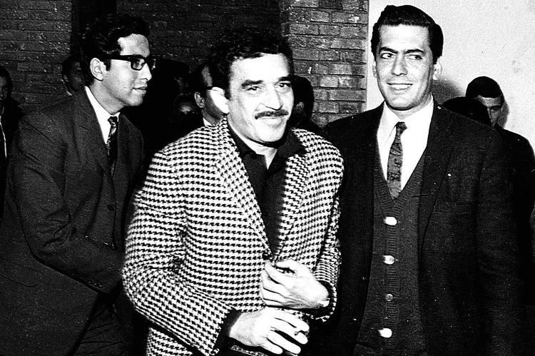 Gabriel García Márquez e Mario Vargas Llosa em 1967, antes de um soco encerrar de vez uma amizade literária Gabriel García Márquez e Mario Vargas Llosa em 1967, antes de um soco encerrar de vez uma amizade literária