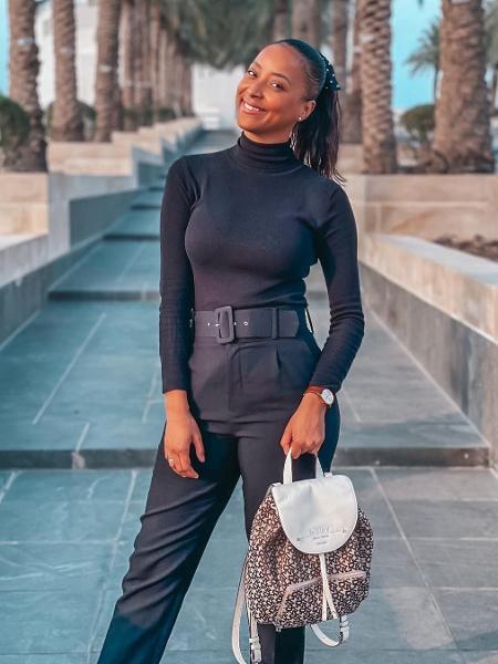 Paola Dantas Comissária de bordo e criadora de conteúdo digital. - Reprodução Instagram - Reprodução Instagram