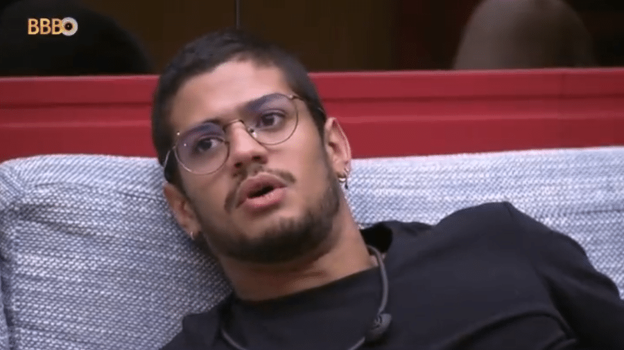 BBB 23: Gabriel Santana diz não concordar com possível repescagem ao ser questionado por Sarah Aline - Reprodução/Globoplay