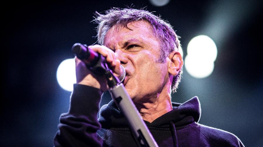 O cantor Bruce Dickinson promete show de rock das antigas na sua turnê pelo Brasil - Francesco Castaldo/Getty Images