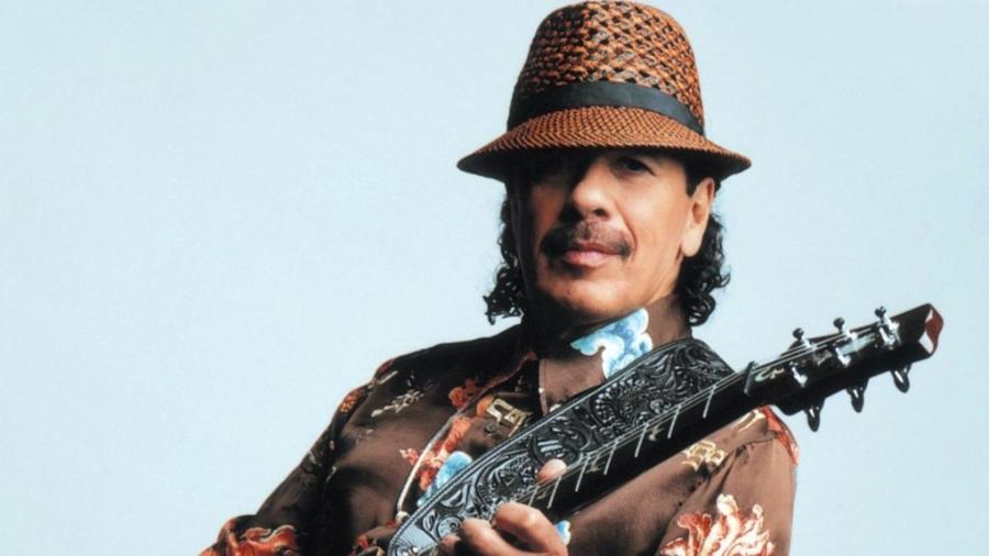 O guitarrista mexicano Carlos Santana - Divulgação