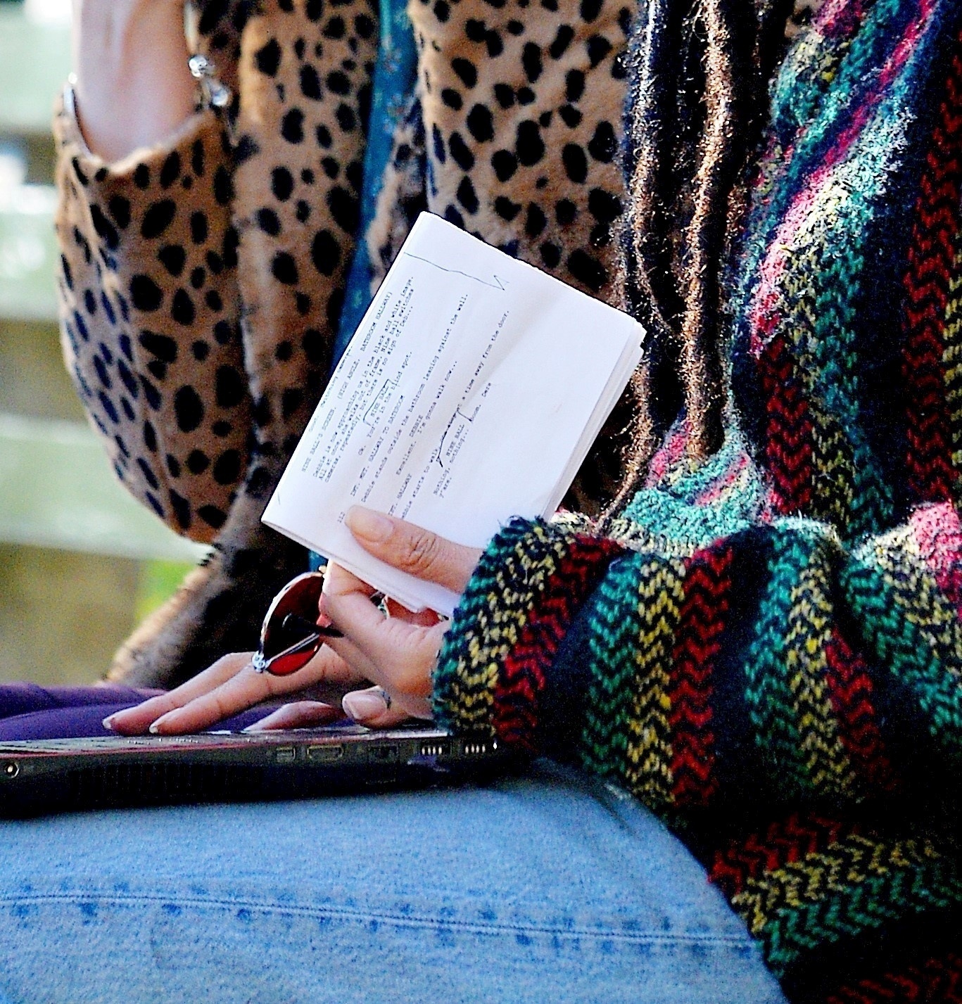 Detalhe do roteiro de Rihanna enquanto ela filma "Ocean's Eight" em Nova York - AKM-GSI