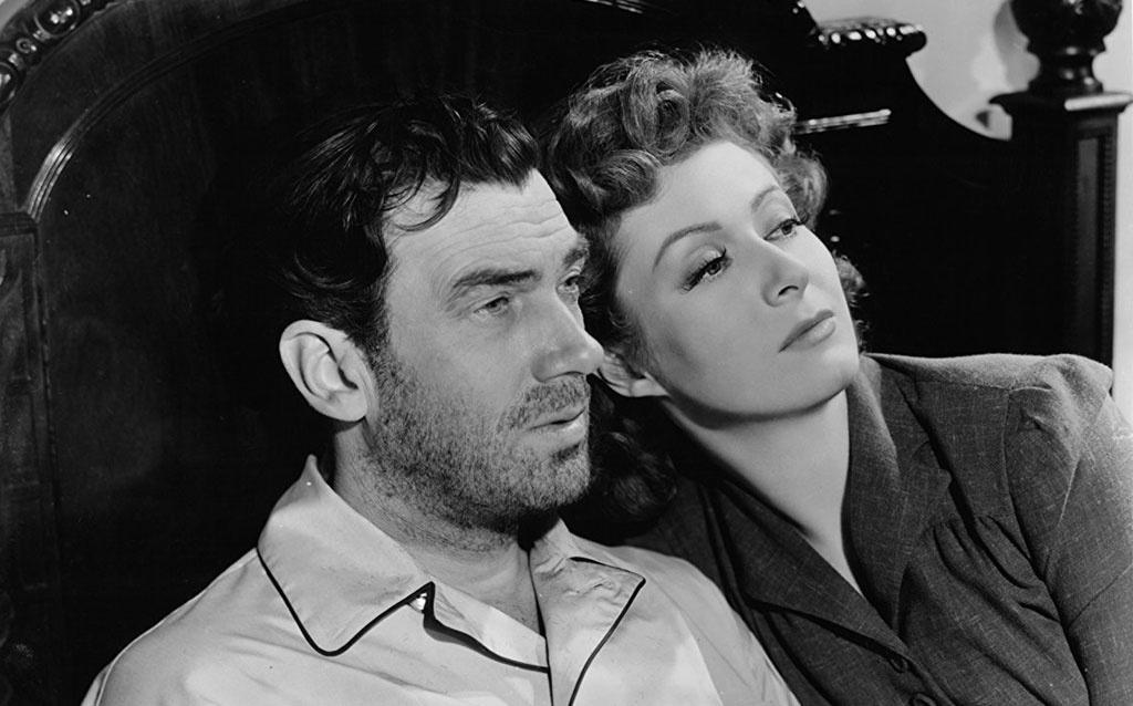 Greer Garson e Walter Pidgeon em cena de "Rosa da esperança" (1942) - Divulgação