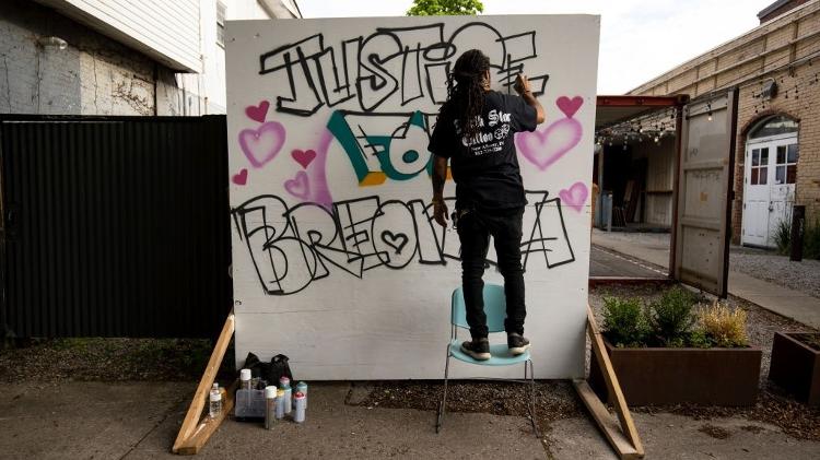 grafite Justiça para Breonna Taylor - Brett Carlsen/Getty Images - Brett Carlsen/Getty Images