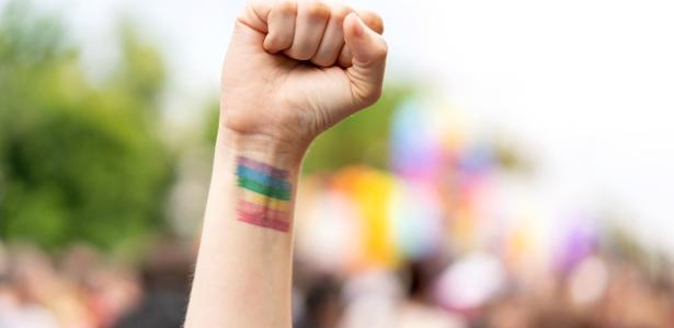 Orgulho LGBTQIA+: o que é um processo transexualizador? Saiba mais - 29/06/2021 - Vimarsana News