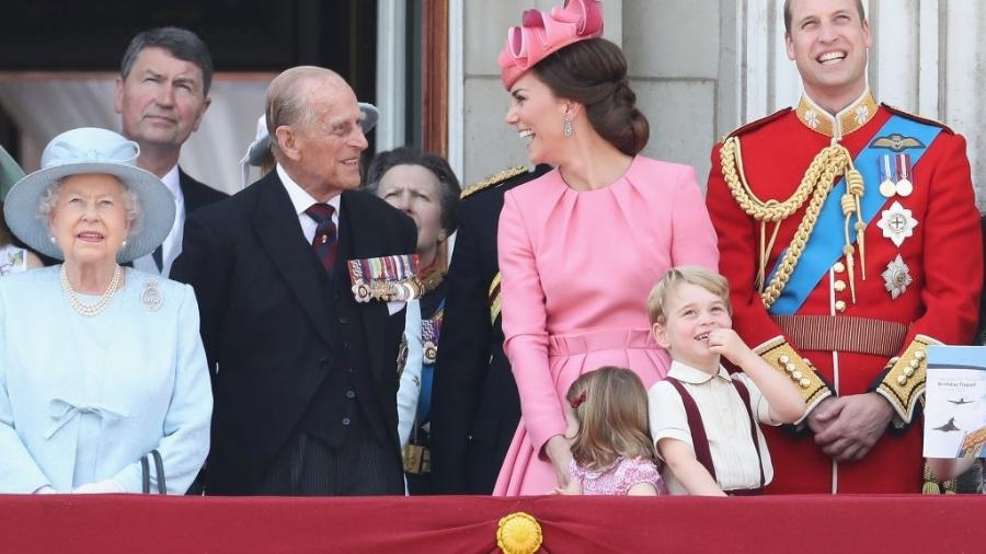 A família real britânica. Na época da foto, Príncipe Philip ainda estava vivo - Getty Images