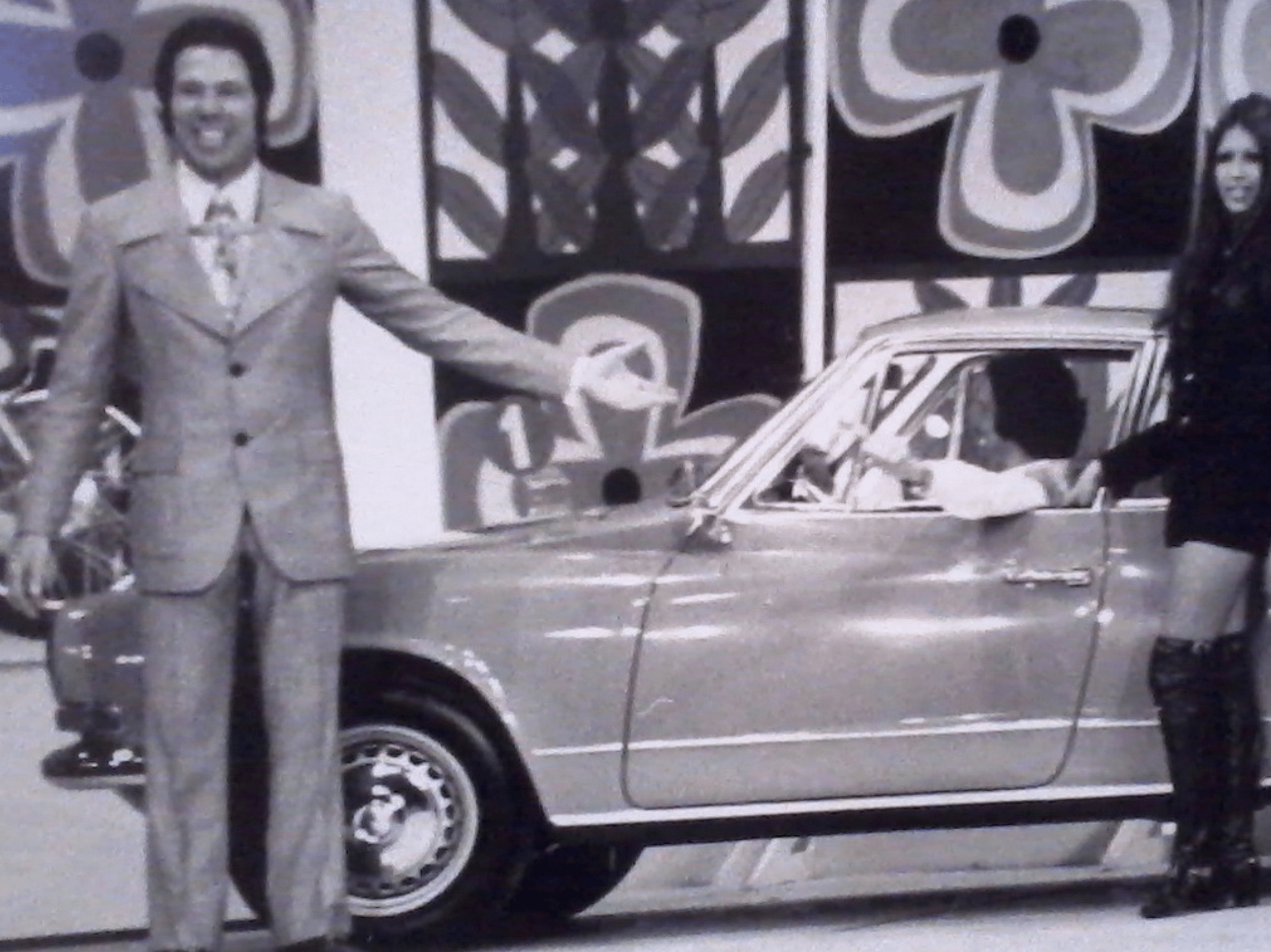 Silvio Santos já vendeu carros e tinha Ary Toledo como garoto-propaganda
