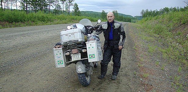 João Batista de Lima, viajante de moto - Arquivo pessoal - Arquivo pessoal