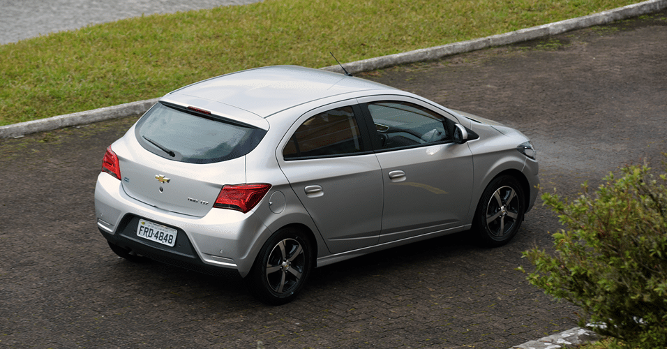 Chevrolet Onix LTZ - Murilo Góes/UOL
