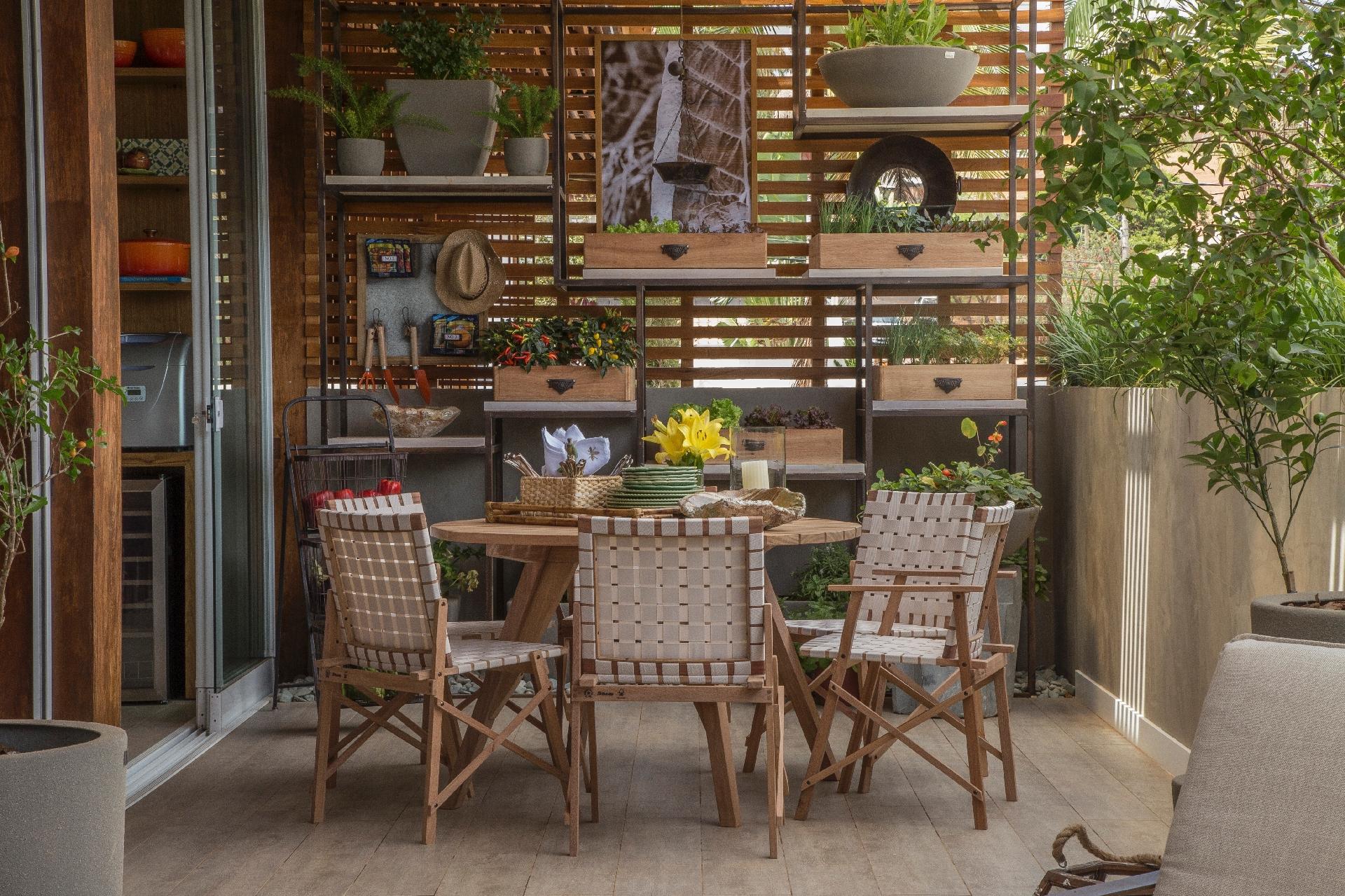 Varanda integrada à cozinha - Felipe Araújo/Divulgação