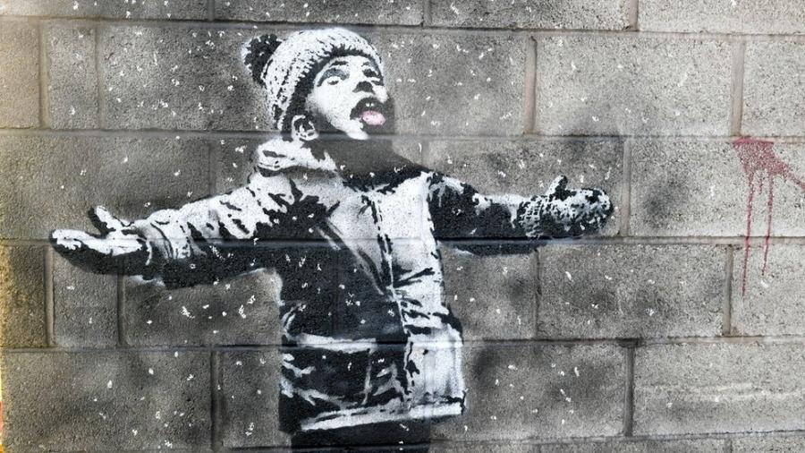 Obra feita por Banksy que vem atrapalhando a vida do dono da casa  - PA