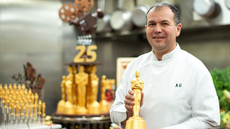 Chef Kamel Guechida na cozinha do Oscar - Valerie Macon/AFP - Valerie Macon/AFP