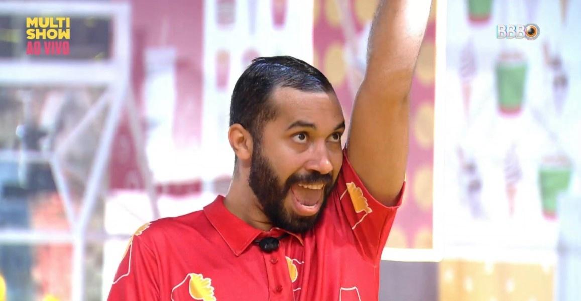 BBB 21: Gil curte a festa - Reprodução/ Globoplay