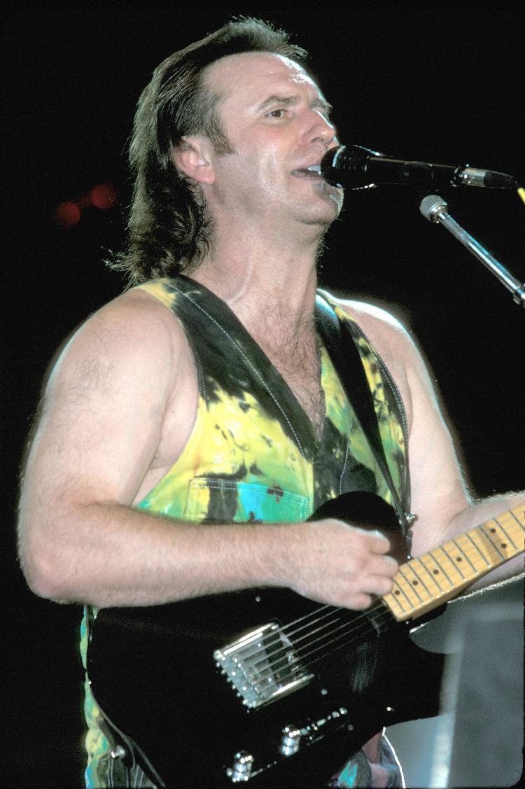 Colin Hay se apresenta no Rock in Rio 2 com a Colin Hay Band, em 18 de janeiro de 1991