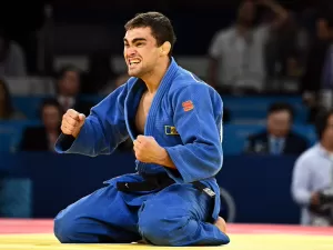 Aconteceu com judoca: quando uma simples comemoração pode deslocar o ombro?