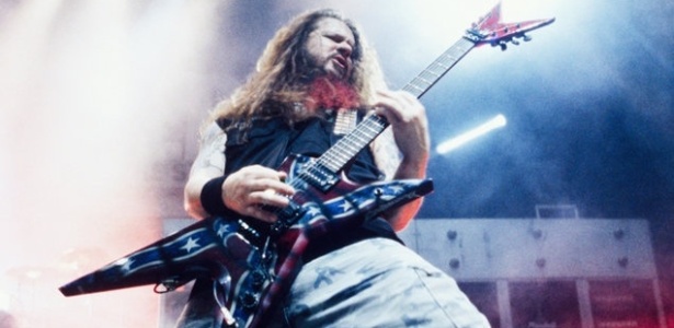 Guitarrista de apresenta em San Diego, na Califórnia, em 2001 - Annamaria DiSanto/WireImage - Annamaria DiSanto/WireImage