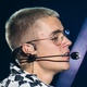 Justin Bieber bate palmas durante abertura da "Purpose Tour" no Brasil com show na Praça da Apoteose, no Rio - Bruna Prado/UOL