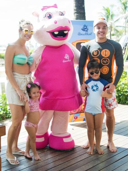 Wesley Safadão com a família no aniversário da filha - Reprodução/Instagram - Reprodução/Instagram