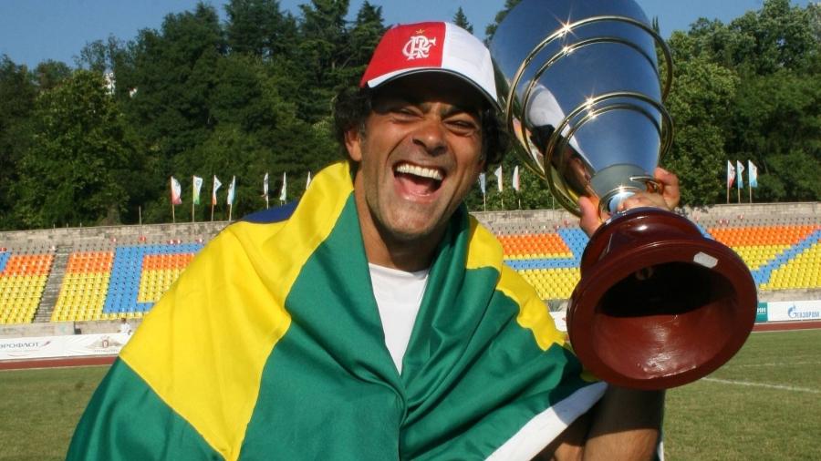 Seleção brasileira com famosos vence equipe de Camarões na Copa de artistas na Rússia em 2007 - Cleomir Tavares/Divulgação