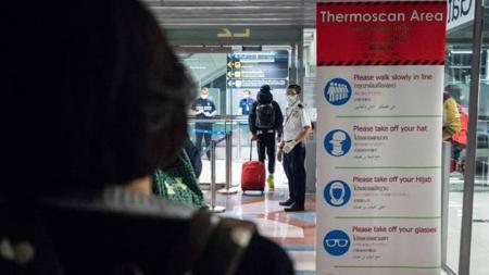 Escaneamento de temperaturas em aeroportos pode ajudar a detectar pessoas infectadas - GETTY IMAGES - GETTY IMAGES