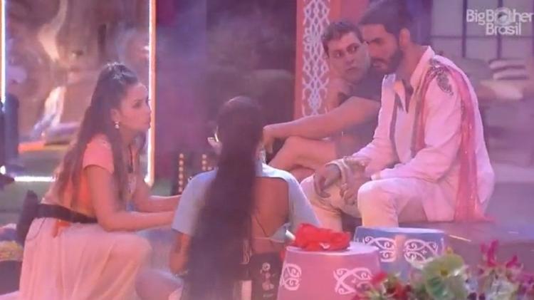 BBB 21: Beijo de Lucas e Gil foi pauta de conversa - Reprodução/Globoplay - Reprodução/Globoplay