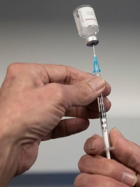 Vacina astrazeneca, covid-19, vacinação -  Matthew Horwood Colaborador Getty Images